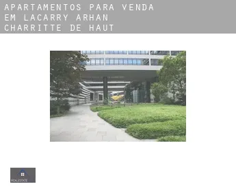 Apartamentos para venda em  Lacarry-Arhan-Charritte-de-Haut