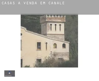 Casas à venda em  Canale