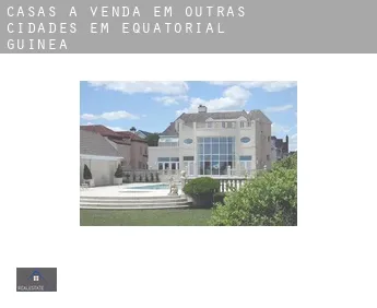 Casas à venda em  Outras cidades em Equatorial Guinea