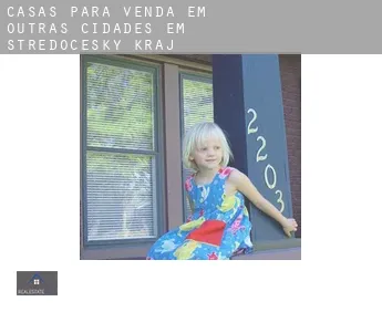 Casas para venda em  Outras cidades em Stredocesky kraj