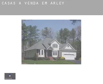 Casas à venda em  Arley